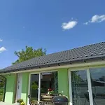 Holiday home Zielony Domek *