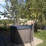 Zielony Domek Holiday home Piersciec